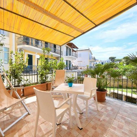 Hotel Noris Ίσκια Εξωτερικό φωτογραφία