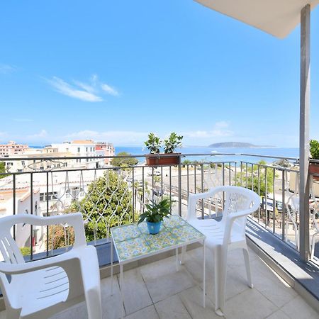 Hotel Noris Ίσκια Εξωτερικό φωτογραφία