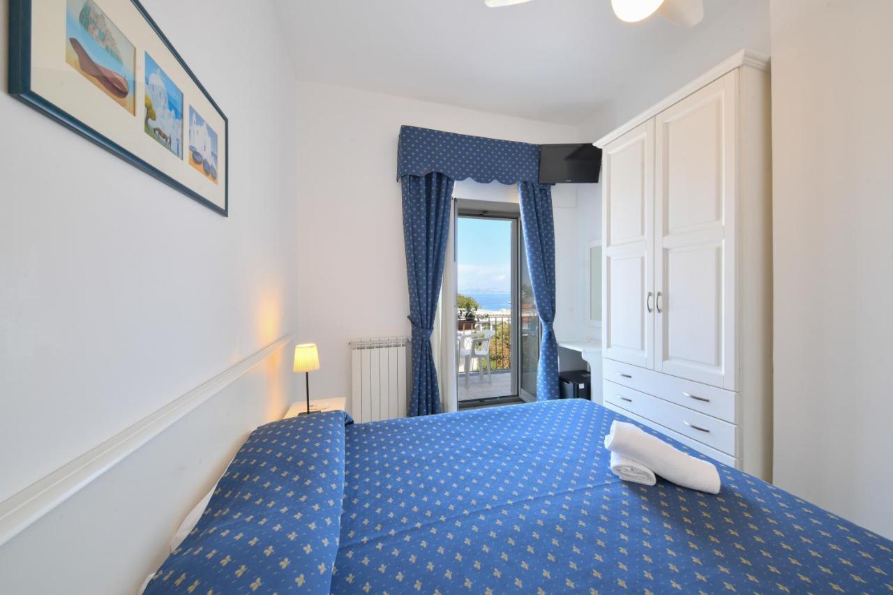 Hotel Noris Ίσκια Εξωτερικό φωτογραφία