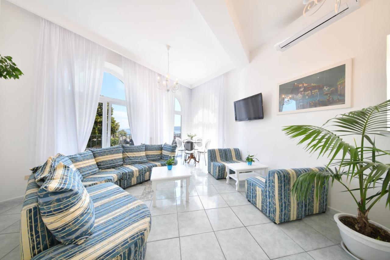 Hotel Noris Ίσκια Εξωτερικό φωτογραφία