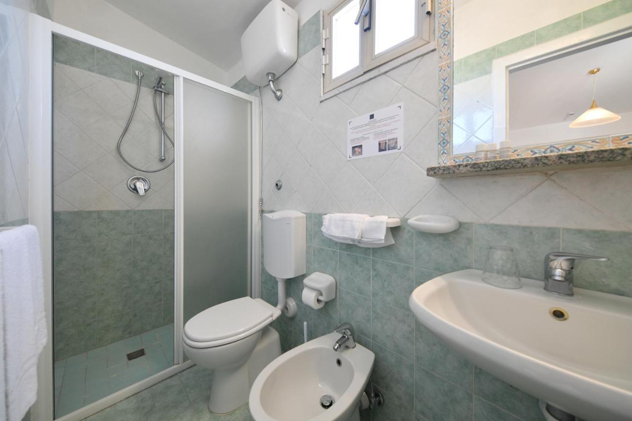Hotel Noris Ίσκια Εξωτερικό φωτογραφία