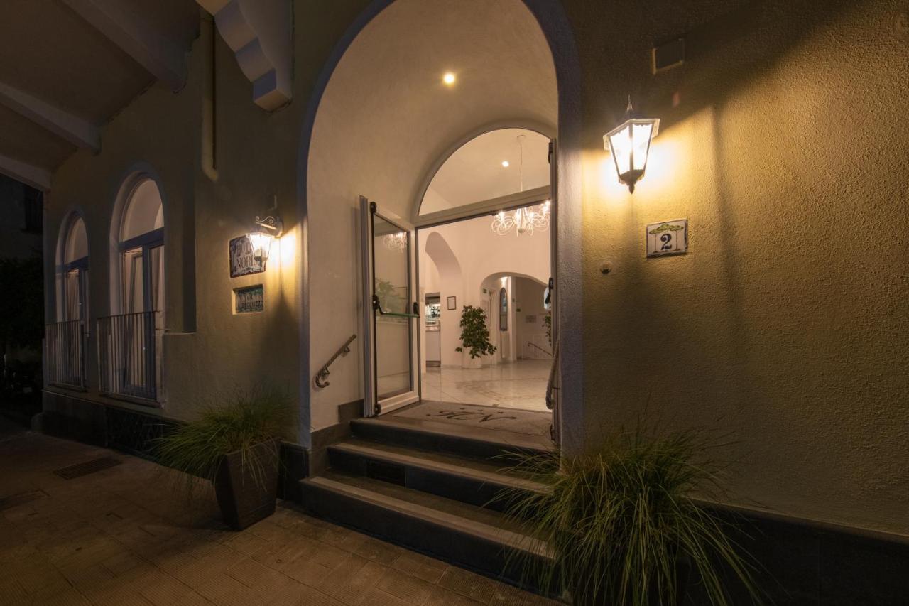 Hotel Noris Ίσκια Εξωτερικό φωτογραφία
